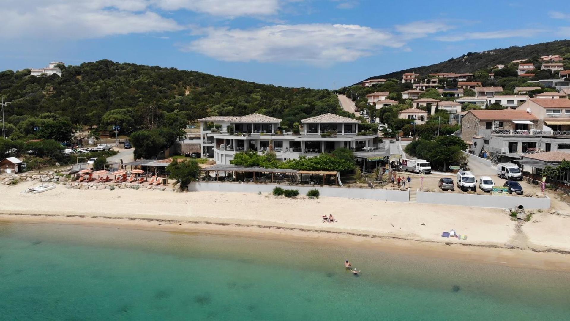 Residence Capriona ポルト・ポロ エクステリア 写真